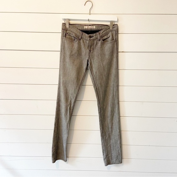 J BRAND | Low Waist Gray Straight Leg Jeans Size 26 - Picture 1 of 9